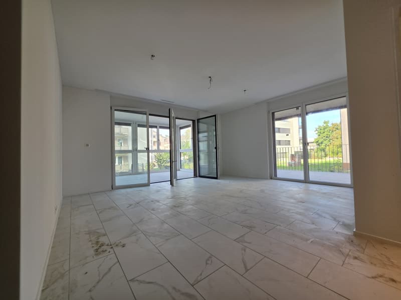 Erstvermietung im HIGH FIVE  4.5-Zimmer-Wohnung mit Wintergarten & Balkon (3)