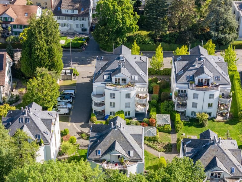 Charmante, zentrumsnahne 3.5-Zimmer-Gartenwohnung in Uster (12)