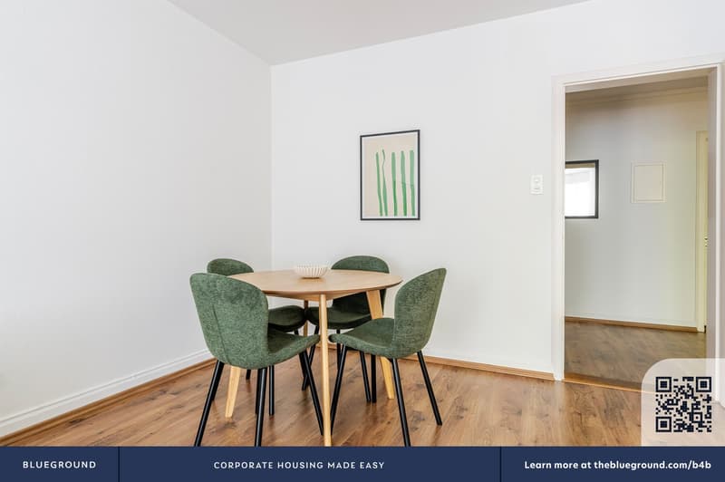 Stylish Furnished Apartment in Prime Zürich Location (4)