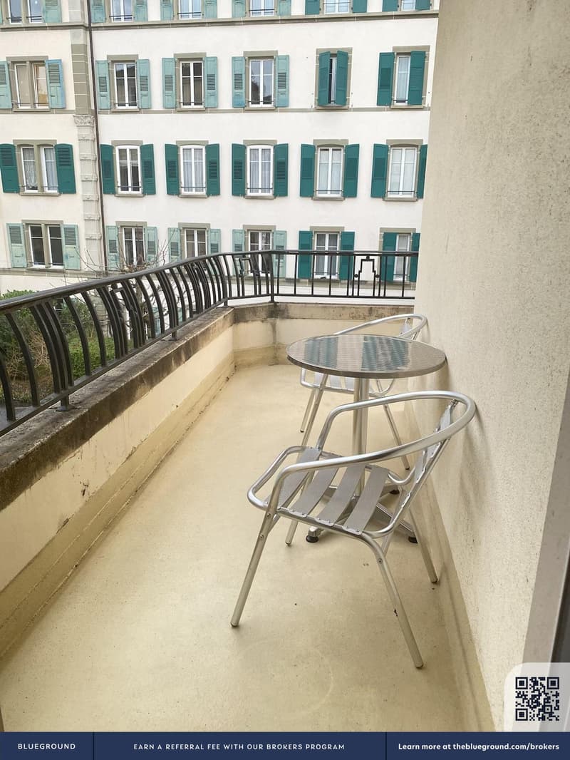 Building Avenue Juste-Olivier (ZRH1395307P) (3)