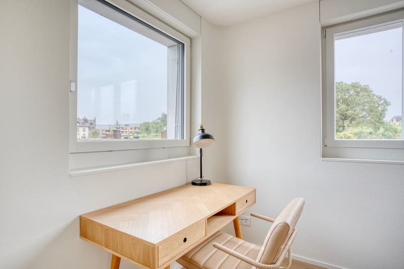 Exklusive Enge 3.5 Zimmer mit W/T, nah zum Markt über Blueground (14)