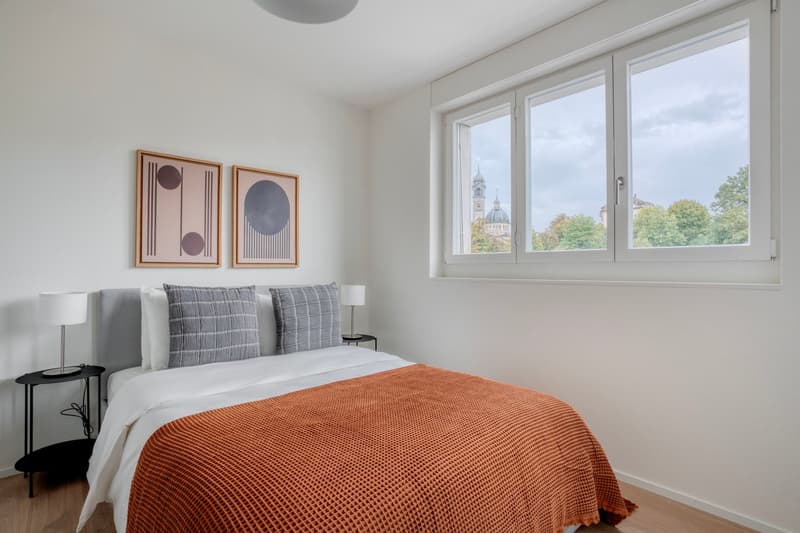 Exklusive Enge 3.5 Zimmer mit W/T, nah zum Markt über Blueground (19)