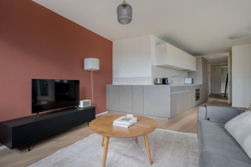 Exklusive Enge 3.5 Zimmer mit W/T, nah zum Markt über Blueground (3)