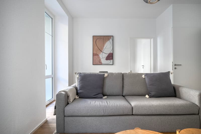 Tolle Wohnung in Seefeld, 1 Schlafzimmer + Office, Seenähe, über Blueground (2)