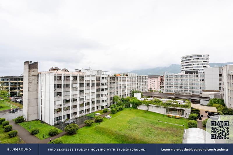 Stylish Furnished Apartment in Zürich with City Views (5)