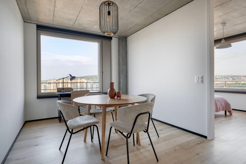 Verlockende Oerlikon, 3.5 Zim. mit Keller, W/T, 3 Min. z. Markt, über Blueground (6)