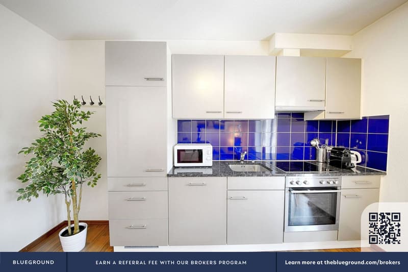 Building Schwamendingenstrasse (ZRH1419329P) (3)
