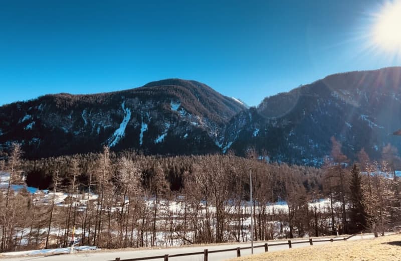 Sonnig, ruhig und ein unverbaubares Panorama (2)