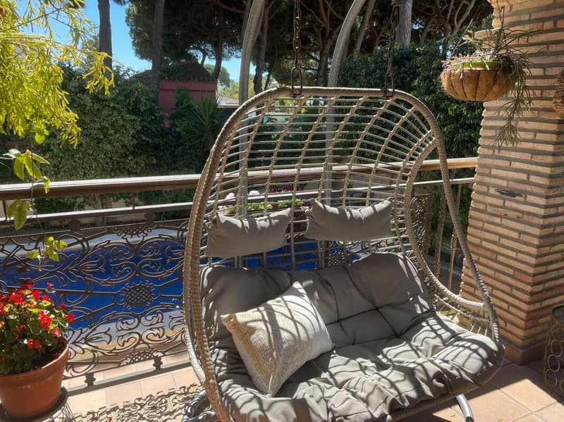 Exklusive und hochwertig renovierte Villa in begehrter Lage im Süden Spaniens (11)