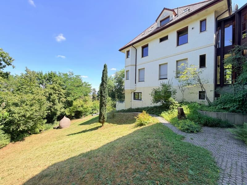 Jugendstilvilla mit Panoramablick und 6.315 m² Parkgrundstück in Stuttgart (39)
