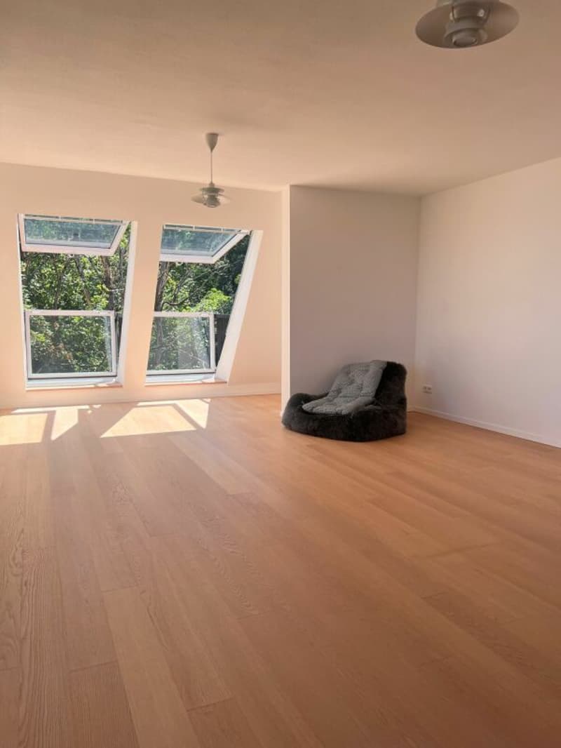 Jugendstilvilla mit Panoramablick und 6.315 m² Parkgrundstück in Stuttgart (34)