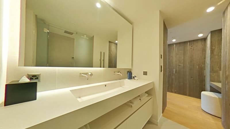 Masterbad Schlafzimmer 1