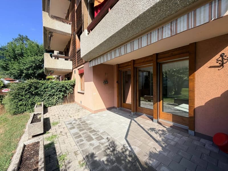 Solide 3,5-Zimmer-Wohnung mit schöner Terrasse und EHP in Interlaken (18)