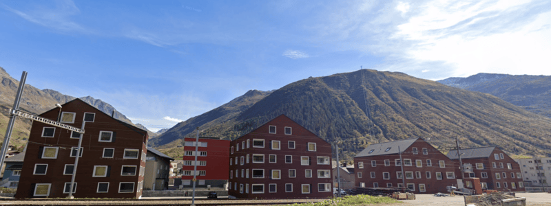 Exklusive 3-Zimmer-Wohnung in Andermatt - voll möbliert mit Designermöbeln (18)