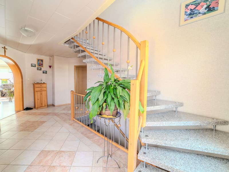 Ampia casa unifamiliare con dependance a Pfohren (10)