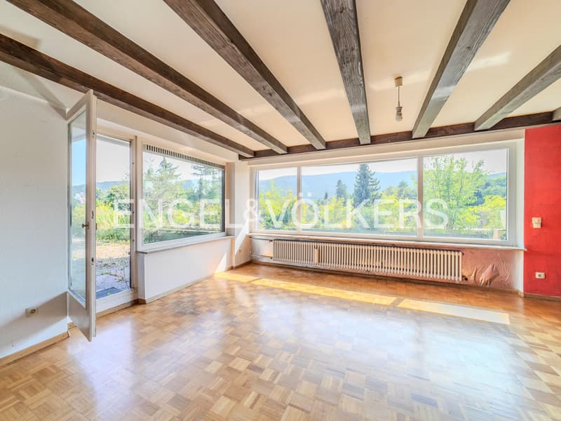 Sanierungsbedürftige 4,5-Zimmer-Terrassenwohnung mit Parkblick (5)