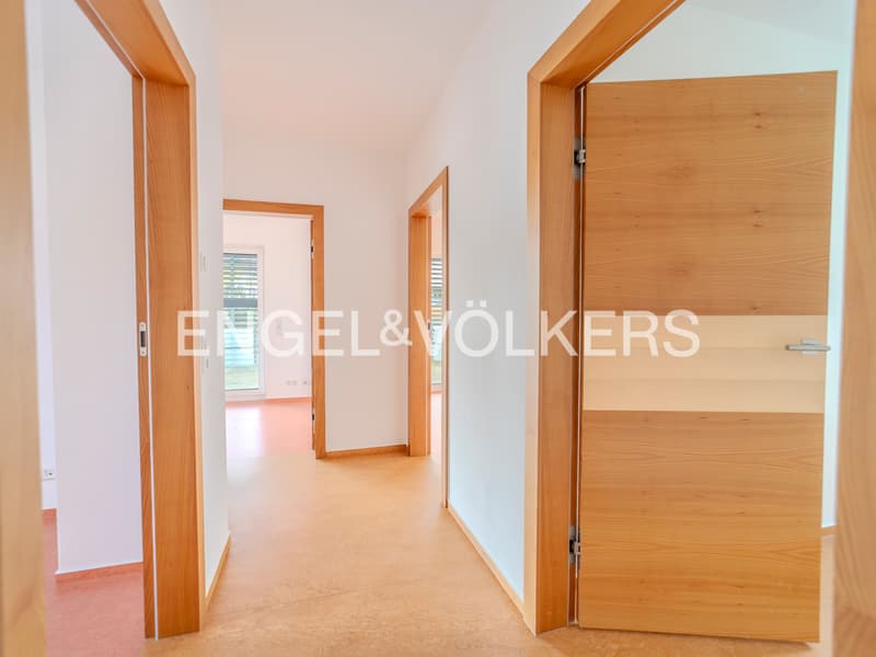 Exklusives Einfamilienhaus mit Einliegerwohnung (10)