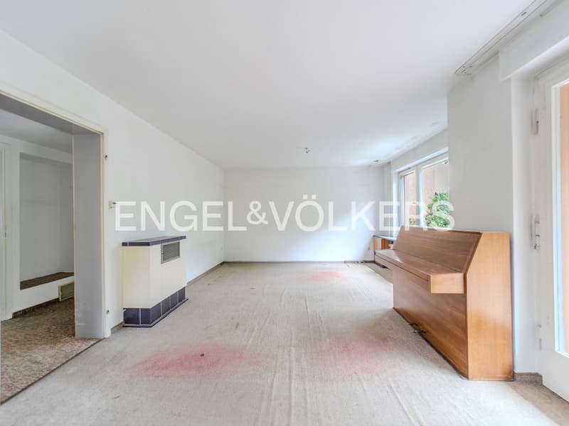 Sanierungsbedürftiges Reihenendhaus (7)
