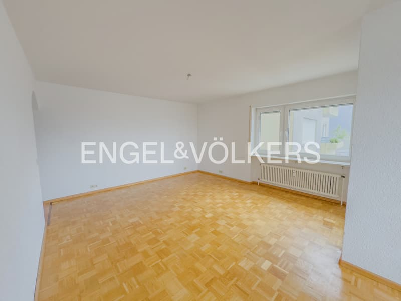 RESERVIERT: Großräumige Wohnung mit Rhein- und Weitblick (8)