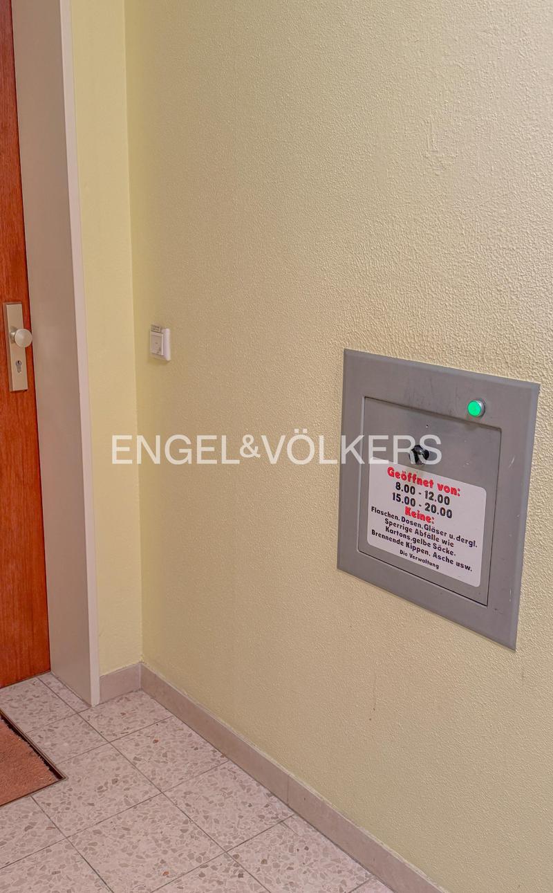 RESERVIERT: Großräumige Wohnung mit Rhein- und Weitblick (6)