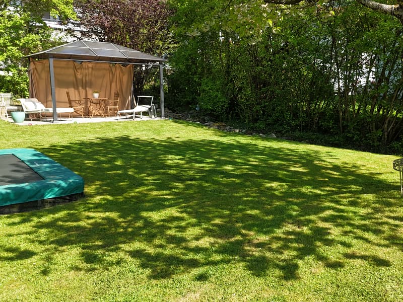 Bright 2.5-room garden apartment with terrace in quiet cul-de-sac location (11)