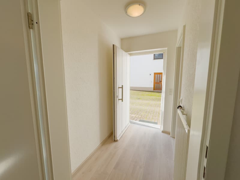 Bright 2.5-room garden apartment with terrace in quiet cul-de-sac location (5)