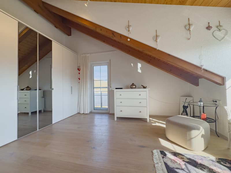 Hochwertige Maisonette-Wohnung mit Gartenanteil und Bachlauf in ruhige (13)