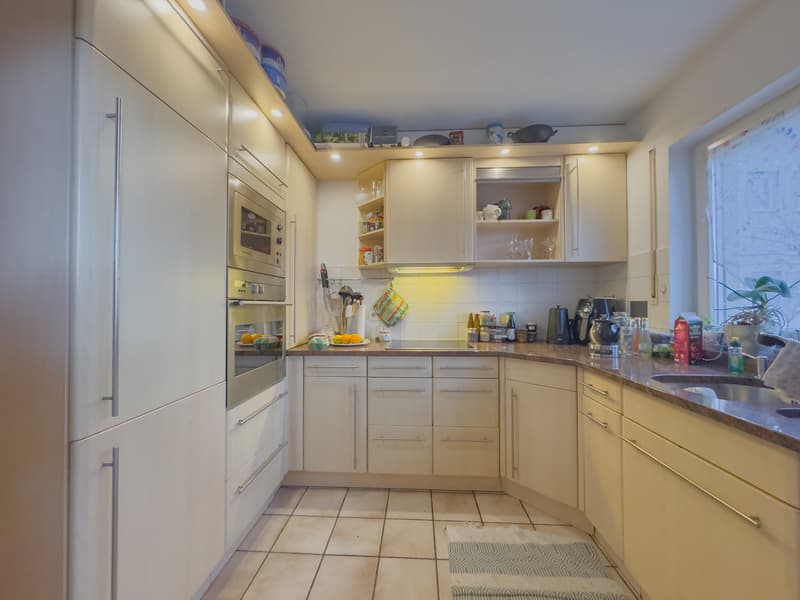 Spacious, barrier-free condominium with two balconies in Tiengen (4)