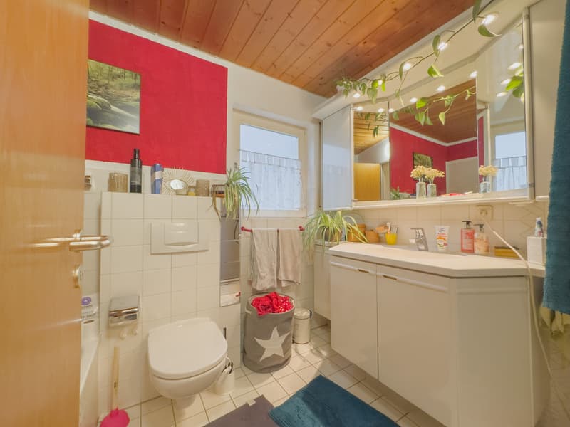 Spacious, barrier-free condominium with two balconies in Tiengen (8)