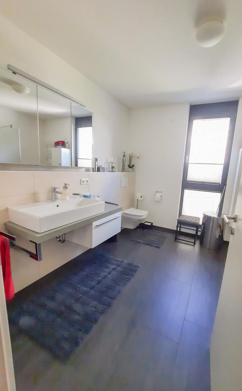 Appartement avec usufruit : Appartement élégant avec balcon, ascenseur et deux (7)