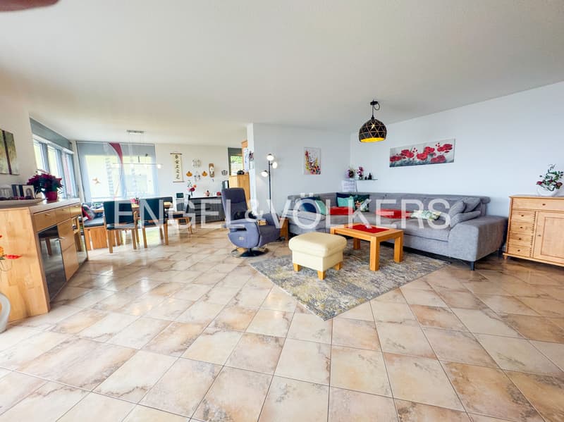 Energieeffizienz A+ Etagenwohnung mit Raum und Panoramabalkon (11)