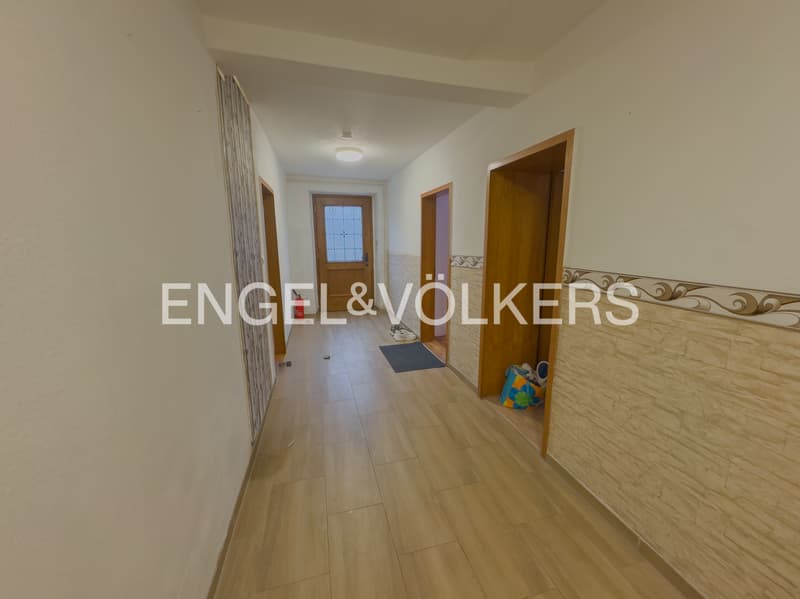 Exklusive Erdgeschosswohnung mit eigenem Gartenidyll (3)