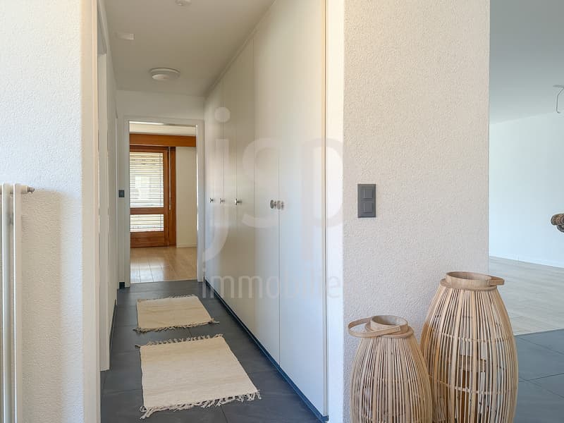 Eine praktische 3.5 Zimmer Wohnung direkt am Bahnhof in Niederscherli (7)