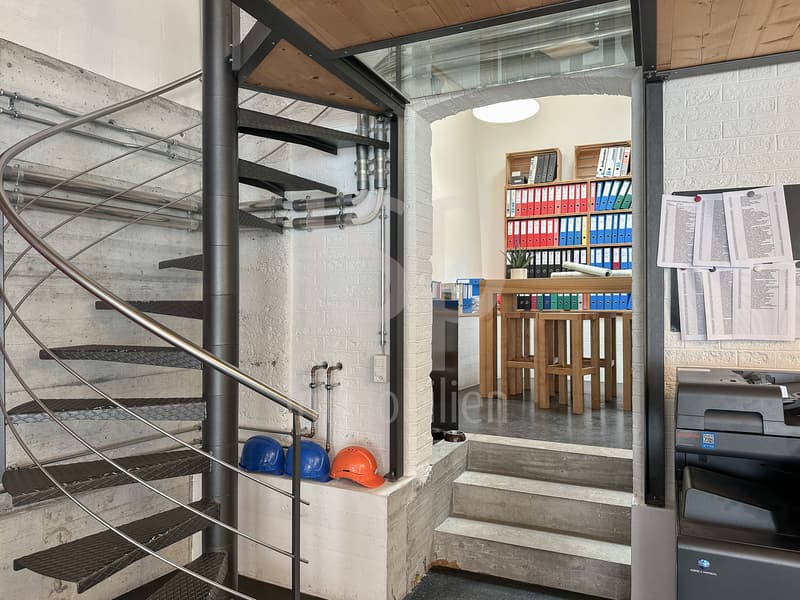 Aussergewöhnliche Arbeitsräume für Büro oder stilles Gewerbe (9)