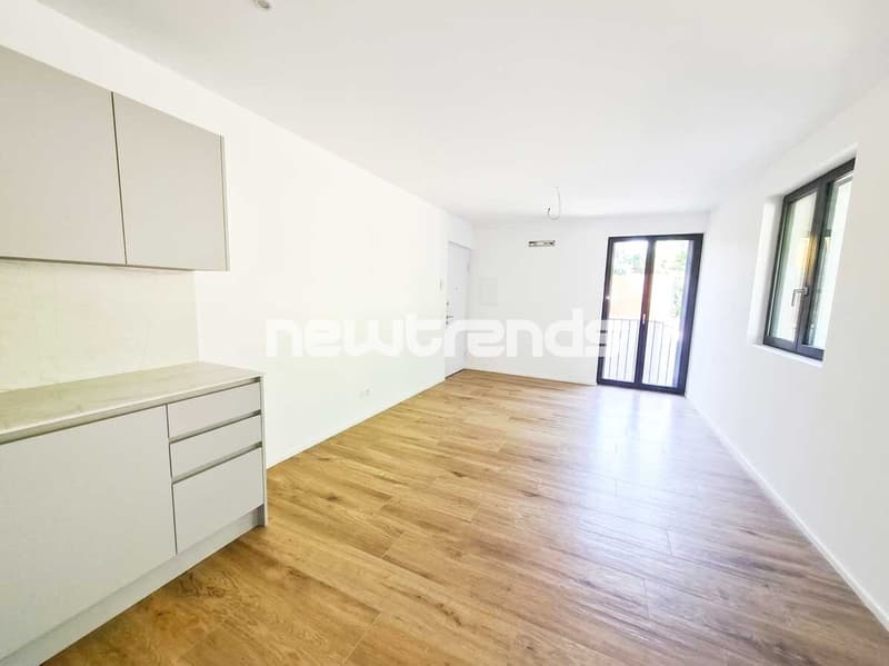 Pura-Caslano: affittasi nuovo 2.5 locali con giardino e patio (3)