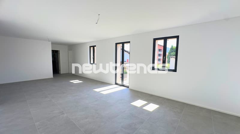 open space + balconcino