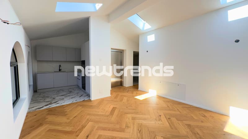 Opena space + lift