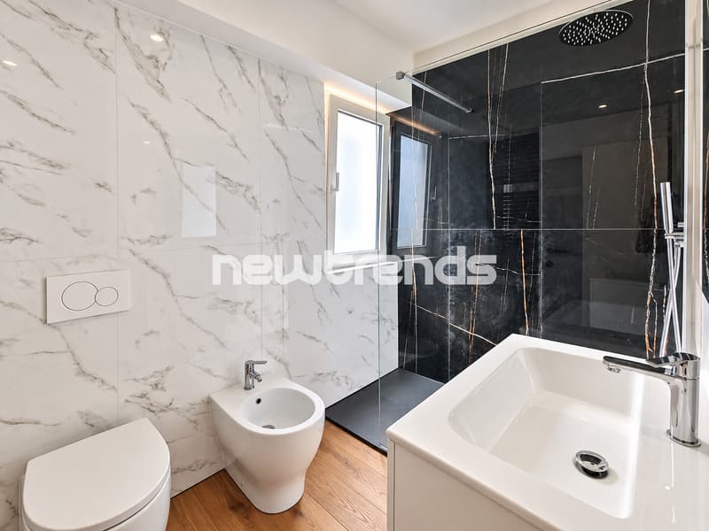 Bagno con doccia