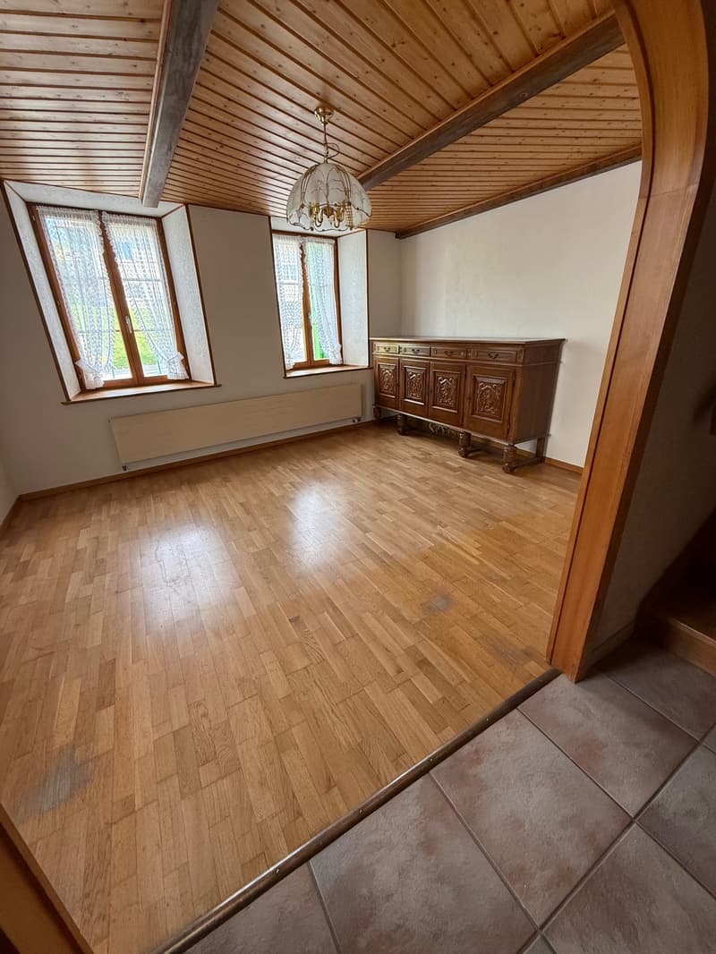 A 5 minutes de Payerne! A vendre ferme avec possibilité de créer plusieurs appartements (10)