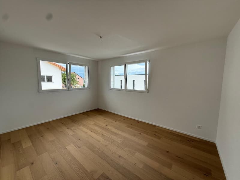 A 20 MINUTE D'YVERDON-LES-BAIN! PLUS QUE 2 VILLAS DISPONIBLES! (5)