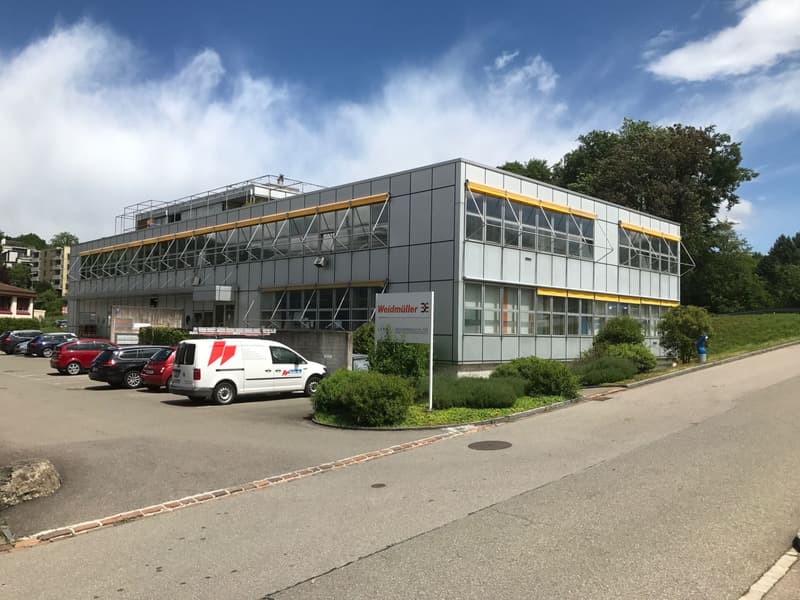 Büroräumlichkeiten im Gewerbegebiet Neuhausen (1)