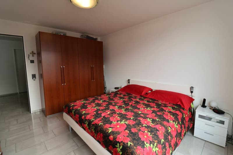 Appartamento in proprietà luminoso in un quartiere familiare - posto auto in garage sotterraneo incluso nel prezzo di acquisto (6)