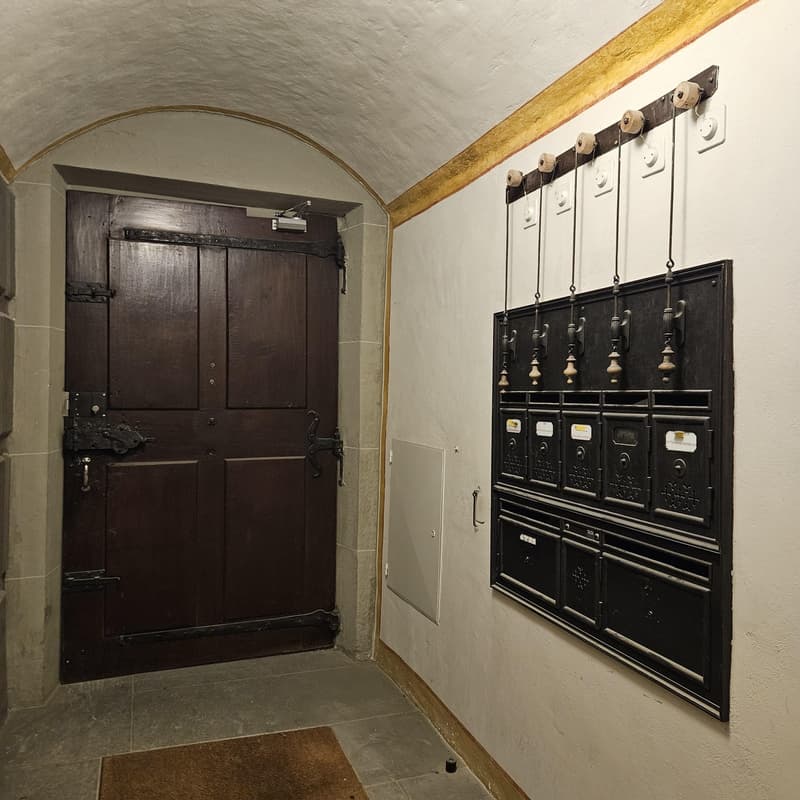 Vivere nel cuore della vecchia città di Berna sulla storica Junkerngasse (12)