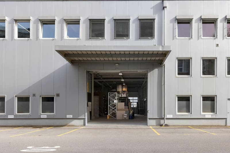 Espaces commerciaux flexibles avec stockage, bureaux et salles d'exposition à Ittigen près de Berne (6)