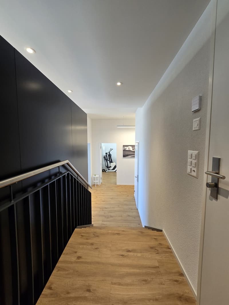 Ihr neues, modernes Gewerbe hell & einladend (5)