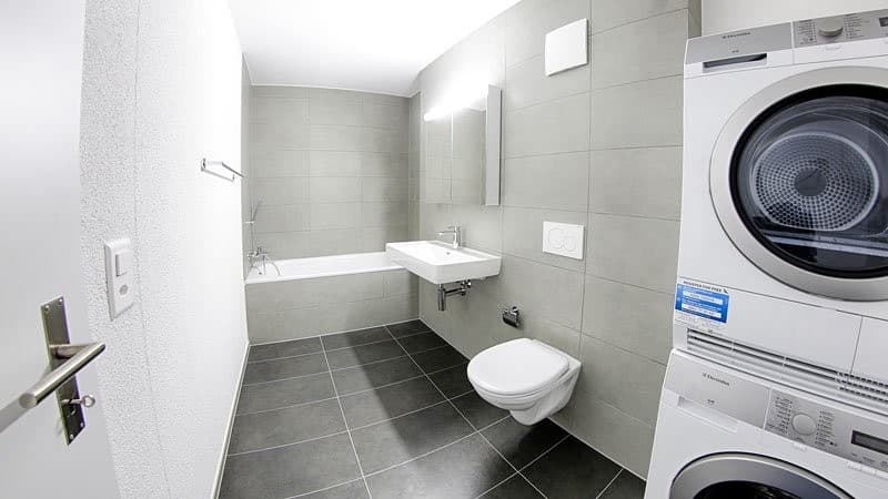 Badezimmer mit Badewanne