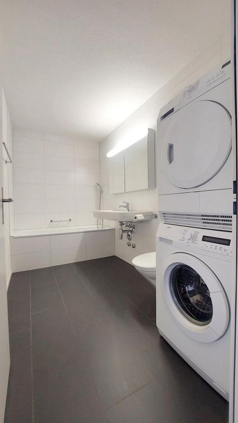 Badezimmer mit Waschturm