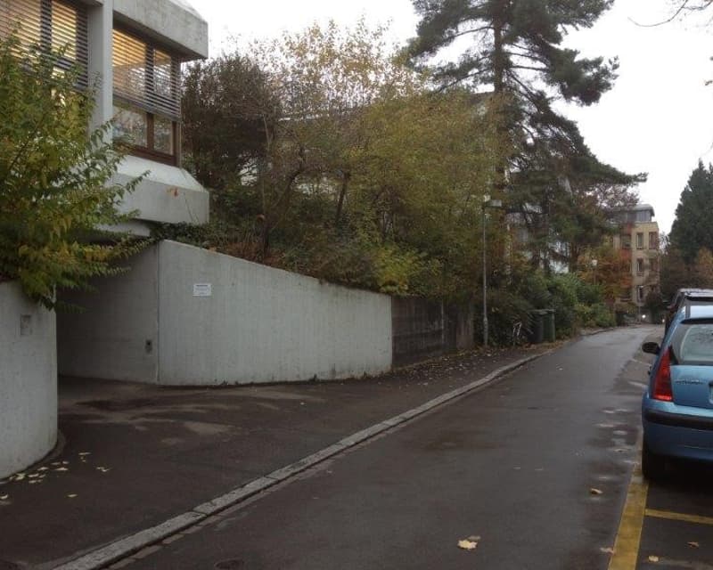 Einfahrt Aussen