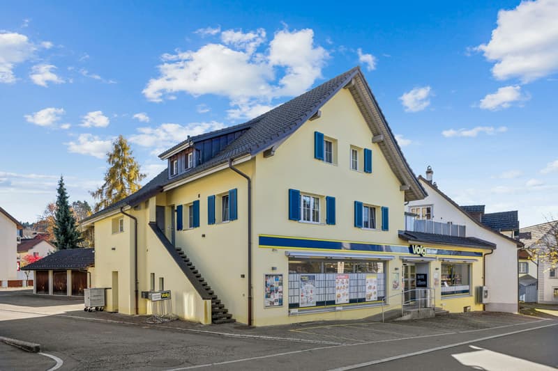 Wohn- und Gewerbeliegenschaft mit Baulandreserve an zentraler Lage (1)