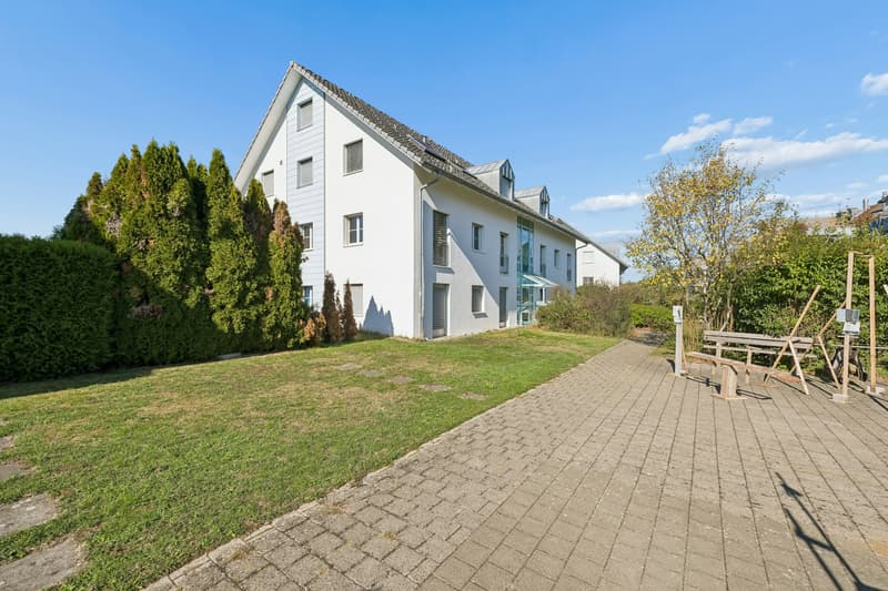 Wohnen mit Weitblick - grosszügige 4.5-Zimmer-Wohnung an schöner Lage (11)